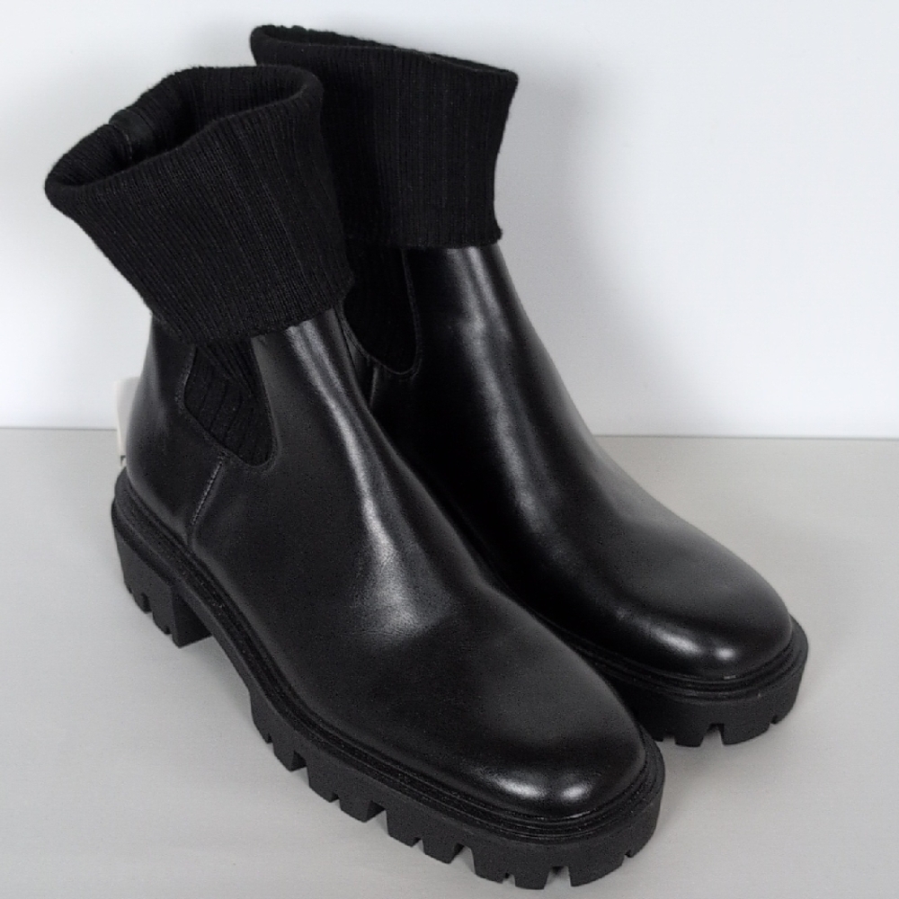 Zara NWT Fold Over Ankle Boots